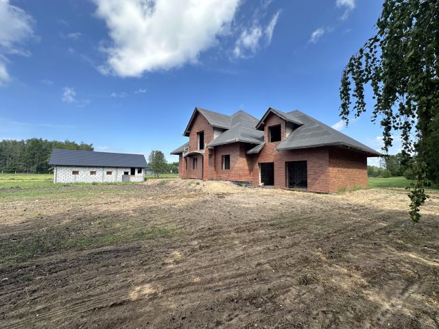 siedlisko, 4 pokoje Skrwilno, ul. Targowa. Zdjęcie 2