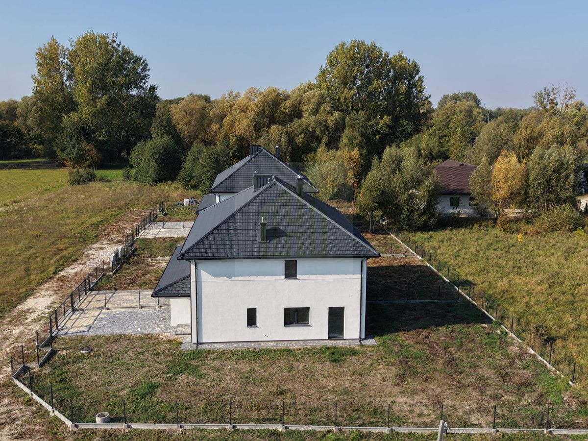 bliźniak, 5 pokoi Jaktorów-Kolonia, ul. gen. Okulickiego. Zdjęcie 7