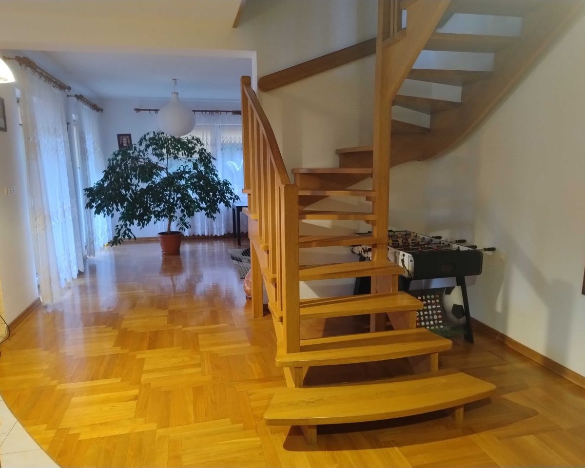 dom wolnostojący, 5 pokoi Szeligi. Zdjęcie 6