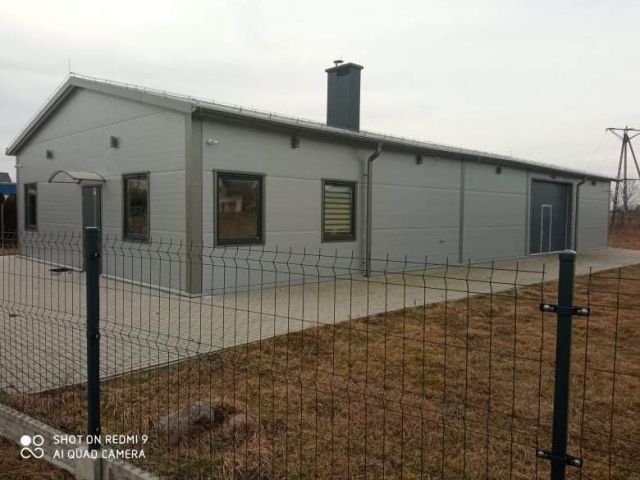 Hala/magazyn Malachin. Zdjęcie 1