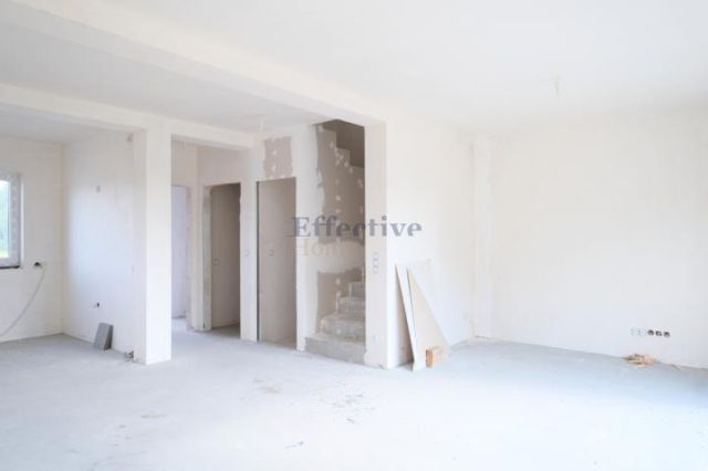 bliźniak, 5 pokoi Miękinia. Zdjęcie 15