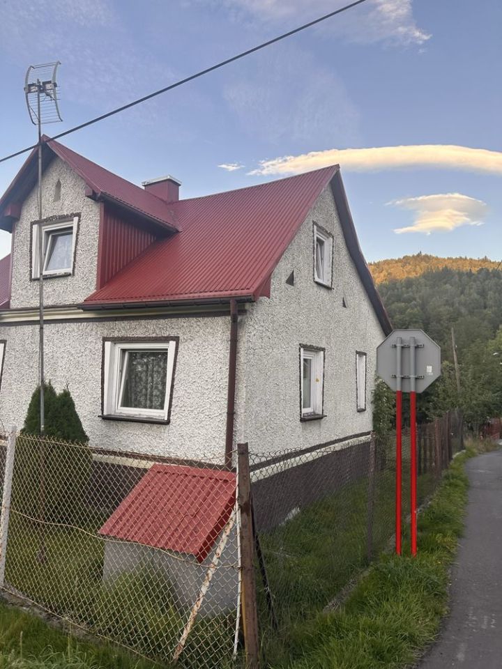 dom wolnostojący Krzyżowa. Zdjęcie 2