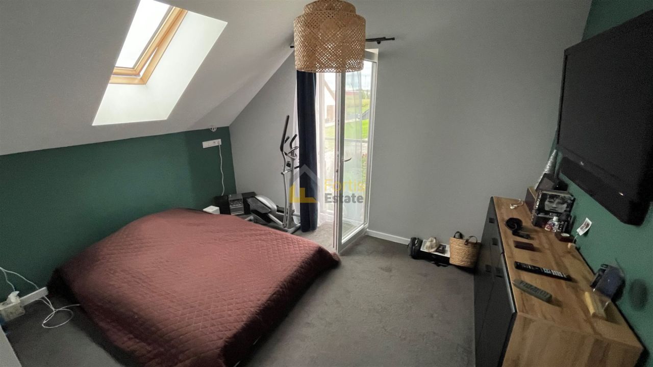 dom wolnostojący, 5 pokoi Kłaj. Zdjęcie 8