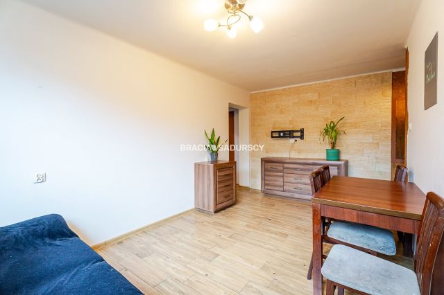 Mieszkanie 3-pokojowe Sułkowice, ul. Szkolna. Zdjęcie 4