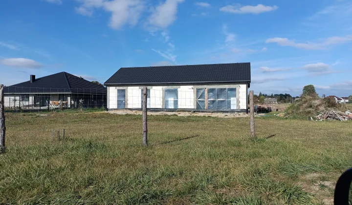 dom wolnostojący, 5 pokoi Tuł, Nieznana