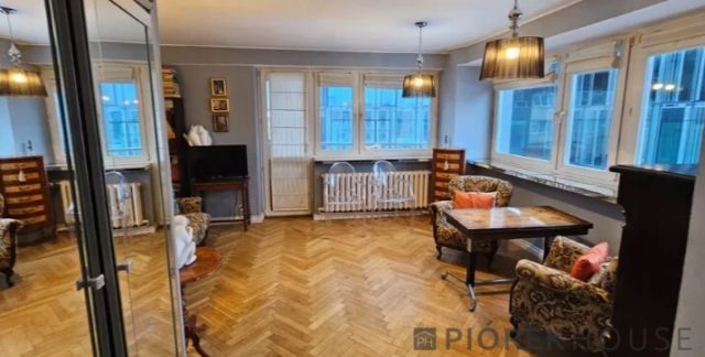 Mieszkanie 1-pokojowe Warszawa Śródmieście, ul. Świętokrzyska. Zdjęcie 2