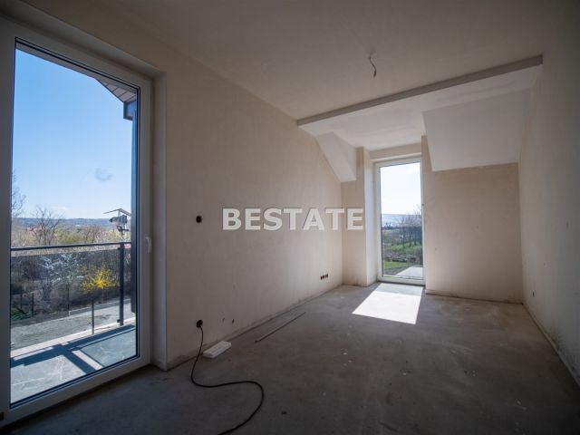 dom szeregowy, 6 pokoi Koszyce Wielkie. Zdjęcie 10