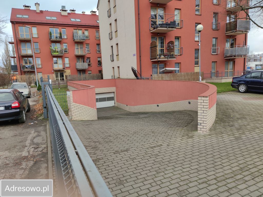 Garaż/miejsce parkingowe Kołobrzeg Centrum, ul. Kujawska