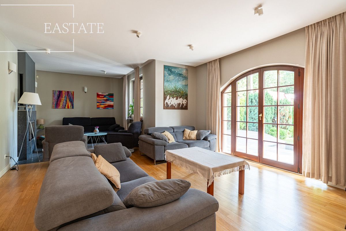 dom wolnostojący, 8 pokoi Warszawa Wawer, ul. Drwali. Zdjęcie 16