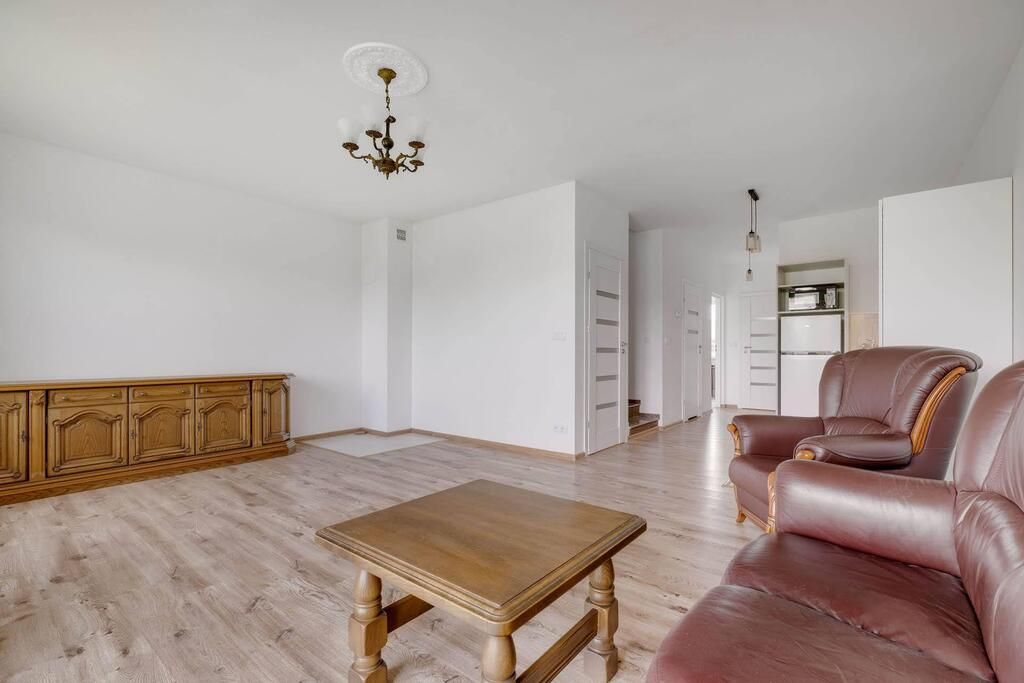 dom szeregowy, 4 pokoje Bieniewice, ul. Dobra. Zdjęcie 18