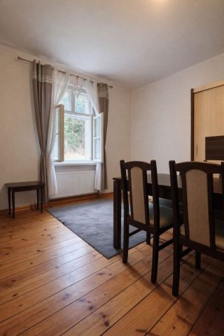 Mieszkanie 3-pokojowe Jelenia Góra. Zdjęcie 12