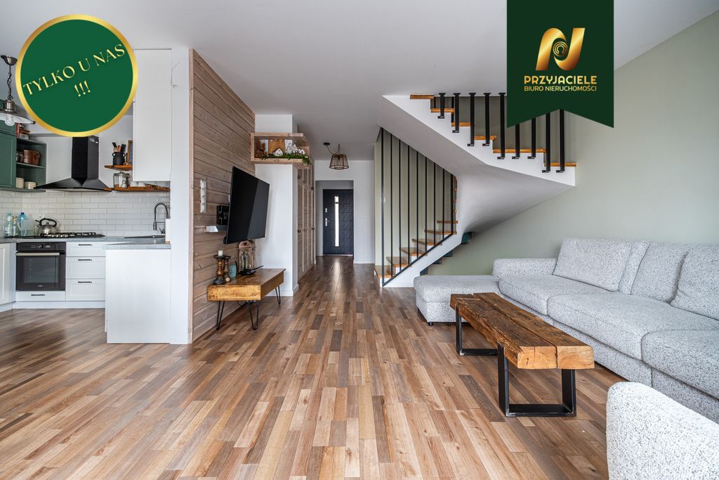 dom szeregowy, 7 pokoi Rumia Biała Rzeka. Zdjęcie 2