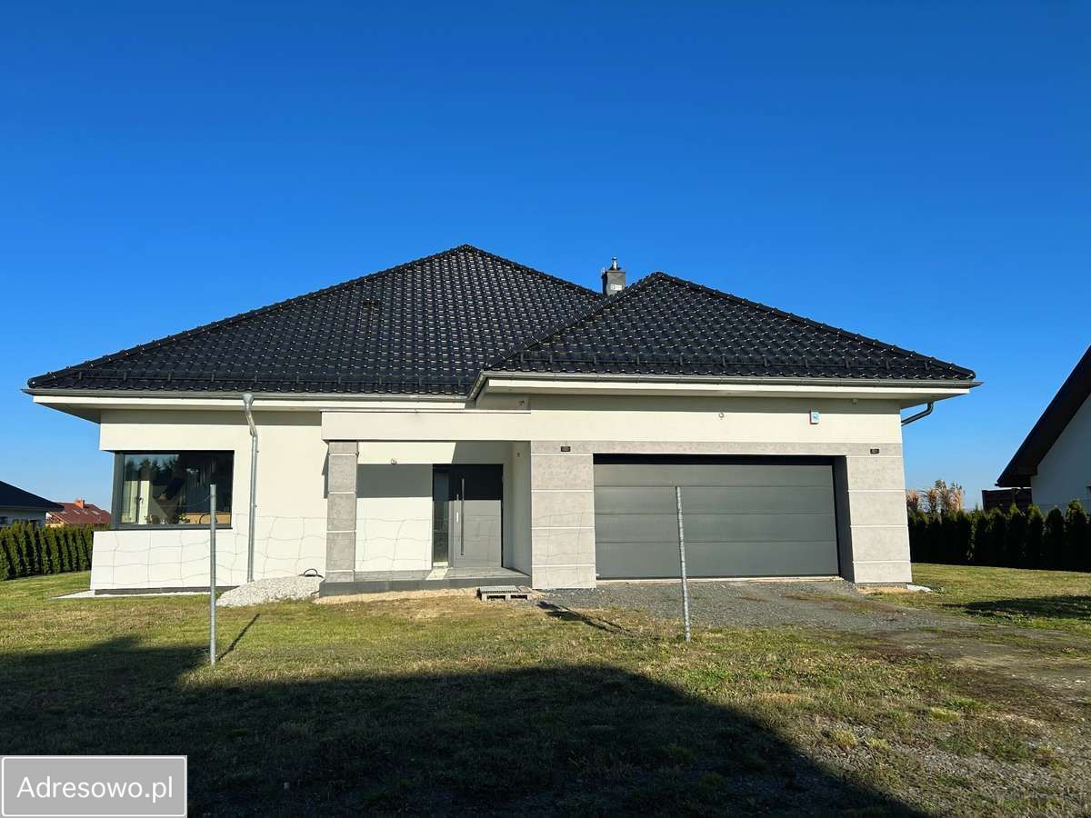 dom wolnostojący Łaziska