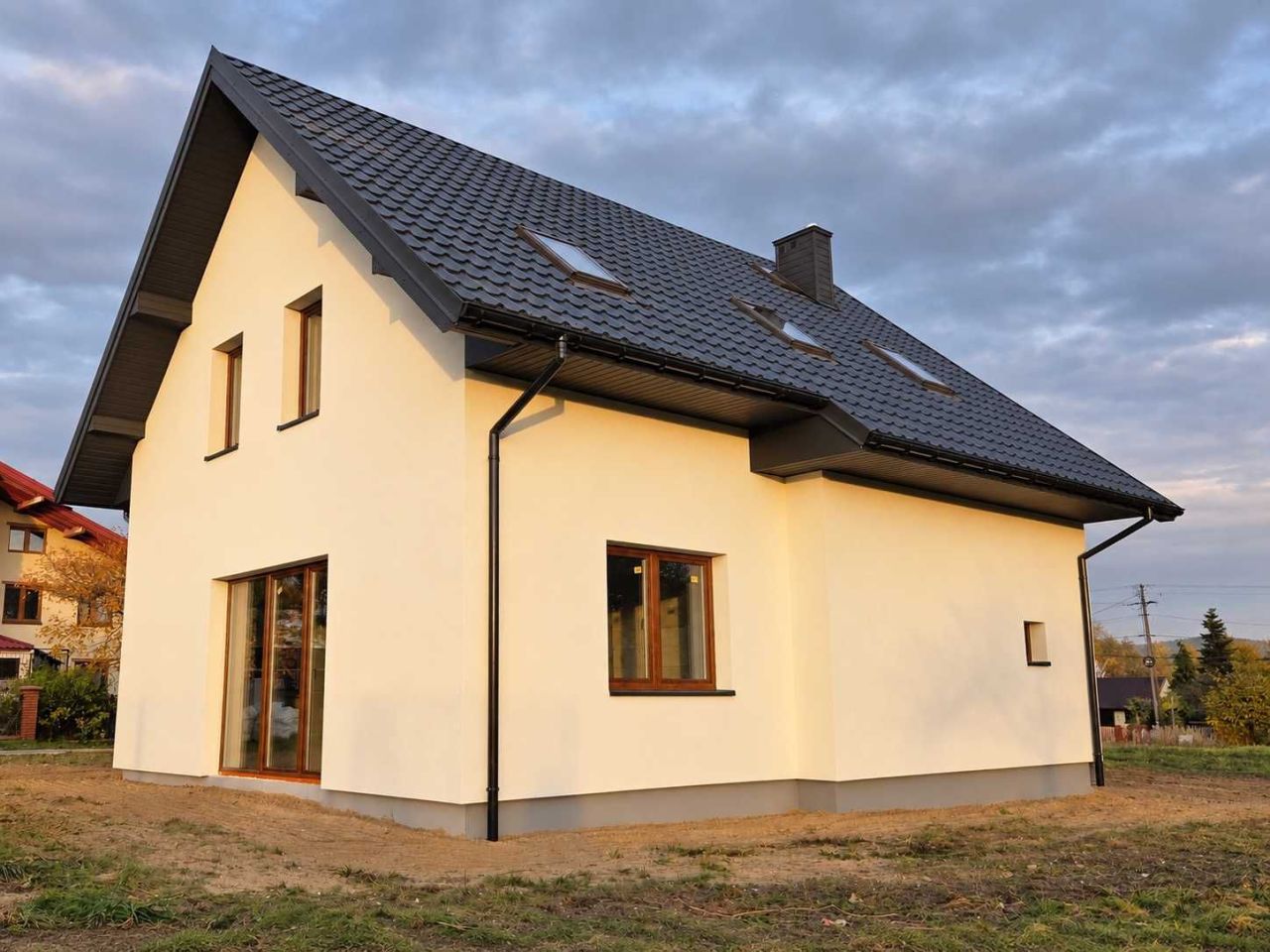 dom wolnostojący, 5 pokoi Porzecze. Zdjęcie 2