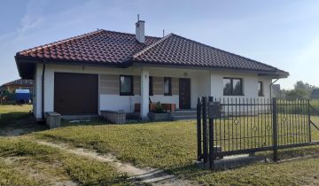 dom wolnostojący, 4 pokoje Dąbrowa Chełmińska, ul. Jastrzębia