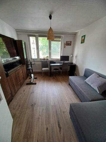 Mieszkanie 1-pokojowe Warszawa Ochota, ul. 1 Sierpnia. Zdjęcie 1