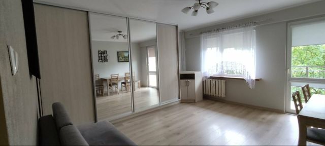Mieszkanie 2-pokojowe Starachowice, ul. 8 Maja. Zdjęcie 1