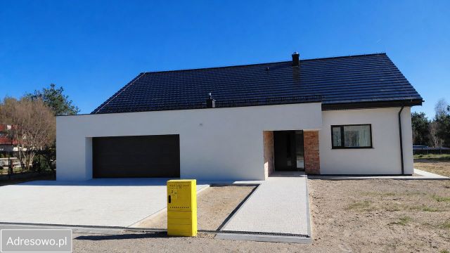 dom wolnostojący, 3 pokoje Bojano. Zdjęcie 1