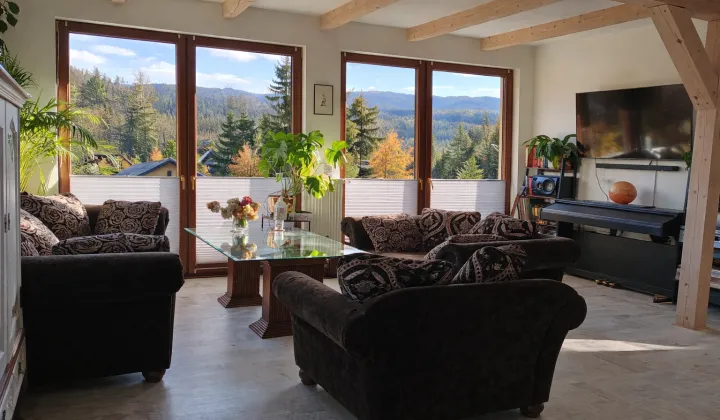 dom wolnostojący, 6 pokoi Jelenia Góra Jagniątków, ul. Michałowicka