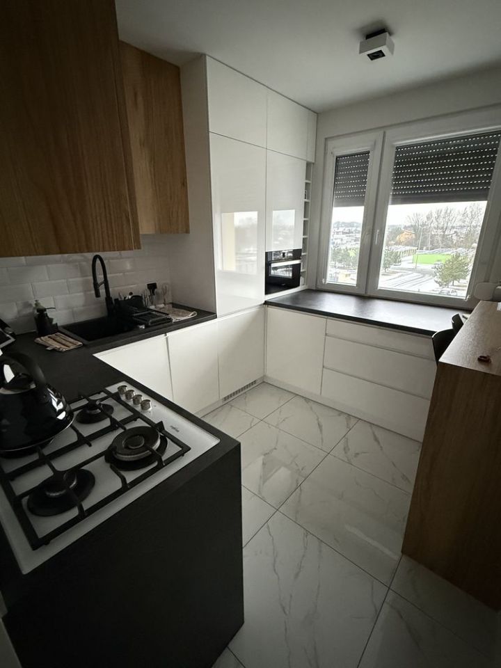 Mieszkanie 4-pokojowe Turek, os. Wyzwolenia. Zdjęcie 5