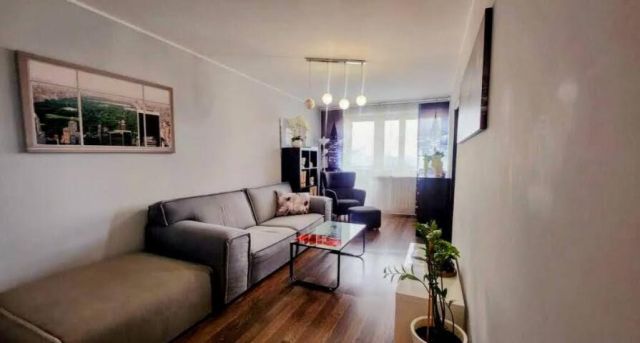 Mieszkanie 3-pokojowe Katowice Zawodzie, al. Walentego Roździeńskiego. Zdjęcie 1