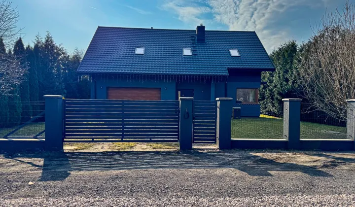 dom wolnostojący, 5 pokoi Międzyborów