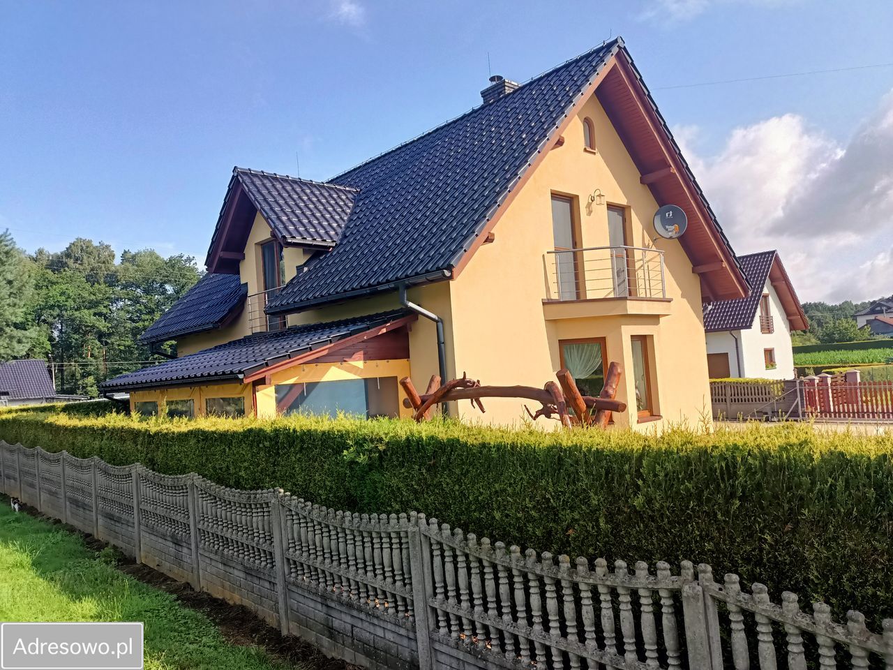 dom wolnostojący, 8 pokoi Ligota, ul. Mała. Zdjęcie 2