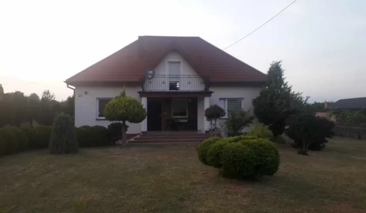 dom wolnostojący, 3 pokoje Szkucin