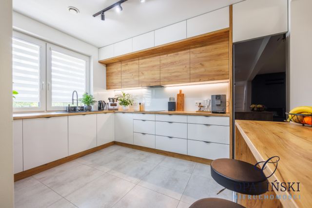 dom wolnostojący, 5 pokoi Brzóza Królewska. Zdjęcie 20