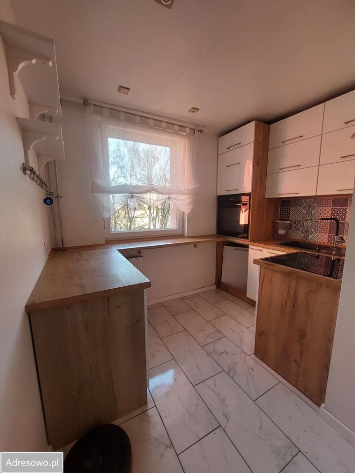 Mieszkanie 3-pokojowe Chorzów, ul. Żołnierzy Września. Zdjęcie 9