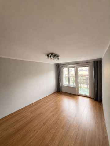 Mieszkanie 3-pokojowe Poznań Rataje, os. Armii Krajowej. Zdjęcie 1