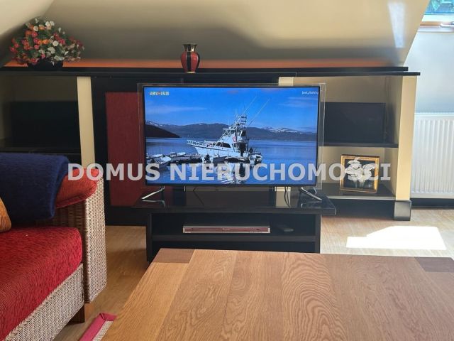 dom wolnostojący, 10 pokoi Ewcin. Zdjęcie 25