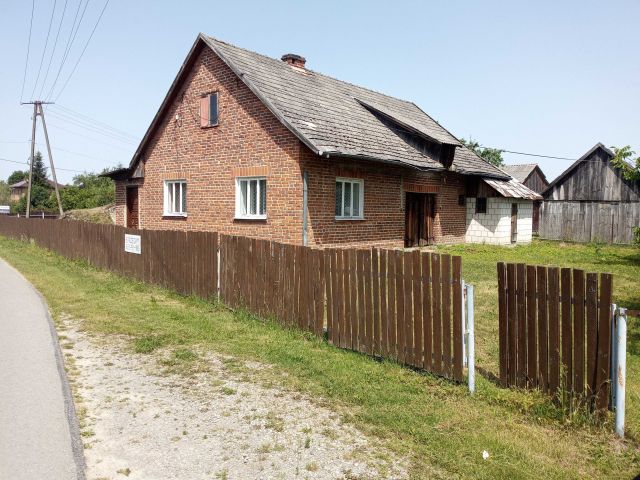 dom wolnostojący Adamówka. Zdjęcie 1