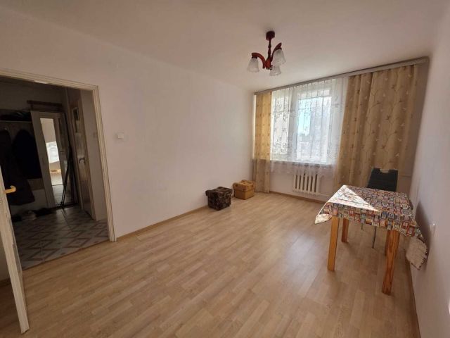 Mieszkanie 2-pokojowe Pionki, ul. Dębowa. Zdjęcie 1