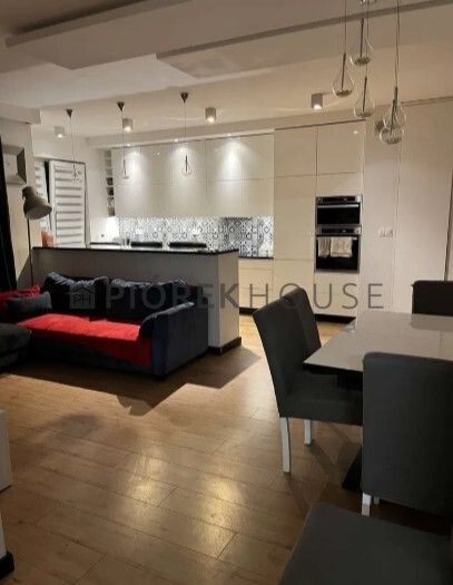 Mieszkanie 3-pokojowe Warszawa Wesoła, ul. Armii Krajowej. Zdjęcie 2