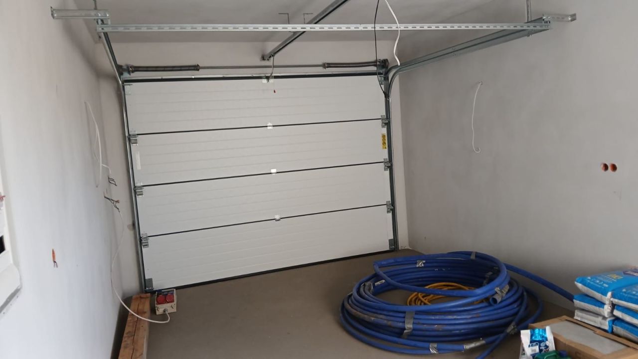 dom wolnostojący Książ Wielki. Zdjęcie 3