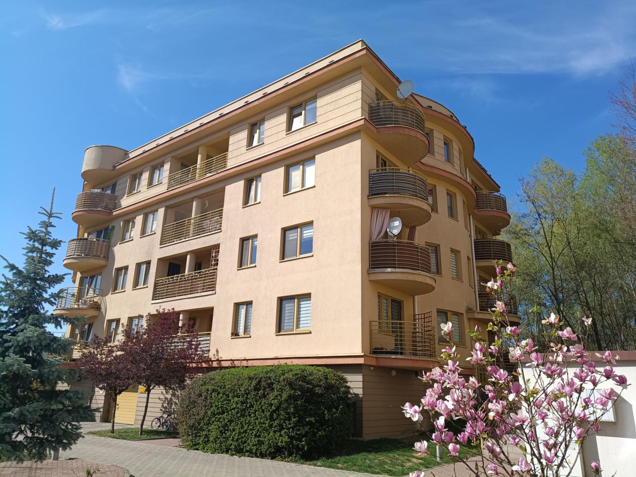 Mieszkanie – Konstancin-Jeziorna, Jeziorna