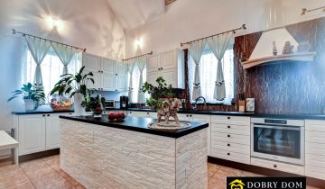 dom wolnostojący, 5 pokoi Brończany