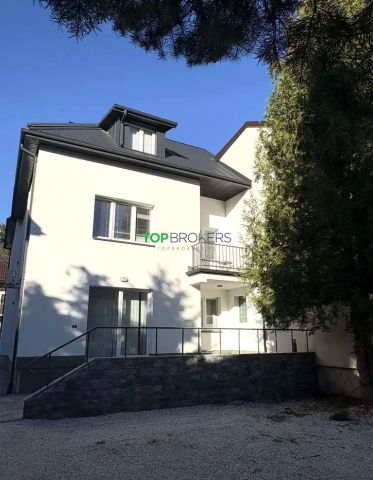 dom szeregowy, 7 pokoi Warszawa Targówek. Zdjęcie 8