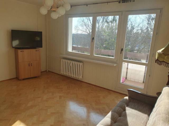 Mieszkanie 3-pokojowe Konin Zatorze, ul. Henryka Wieniawskiego. Zdjęcie 1