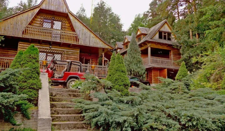 dom wolnostojący, 7 pokoi Zabuże