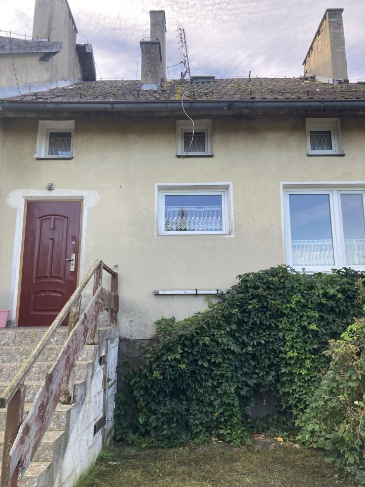 dom szeregowy, 5 pokoi Stopki-Osada. Zdjęcie 3