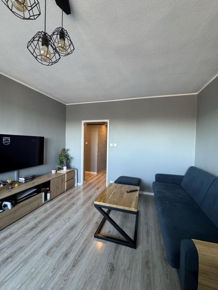 Mieszkanie 2-pokojowe Gdynia Obłuże, ul. Jantarowa. Zdjęcie 3