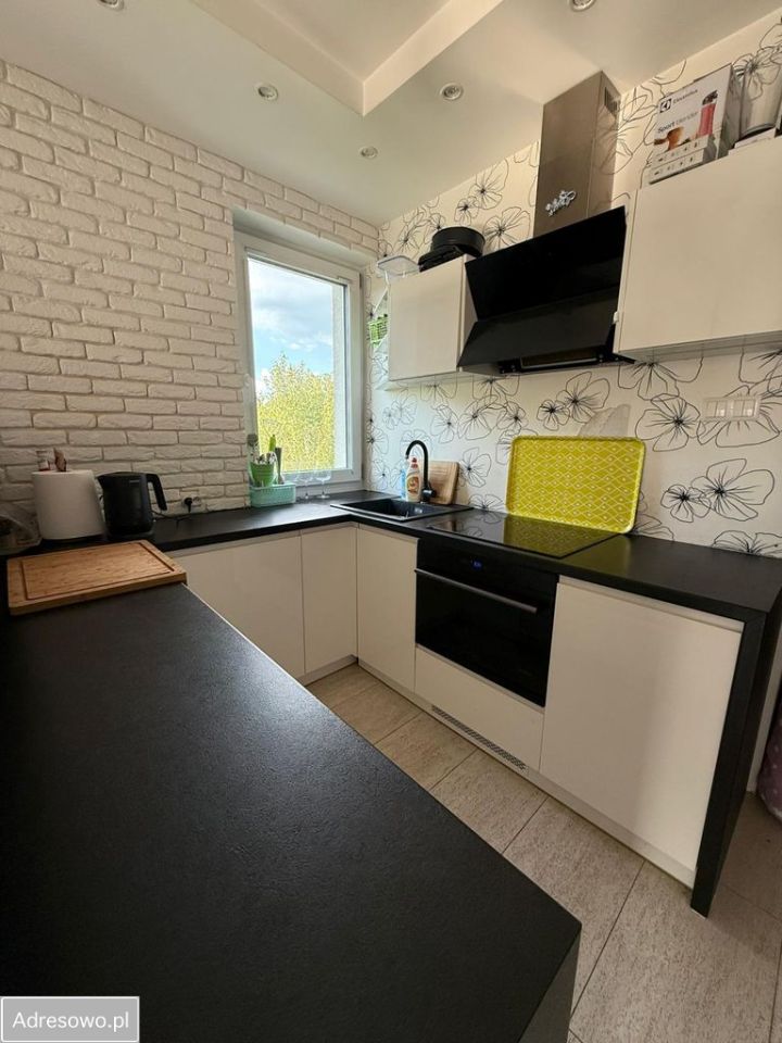 Mieszkanie 3-pokojowe Latchorzew. Zdjęcie 8