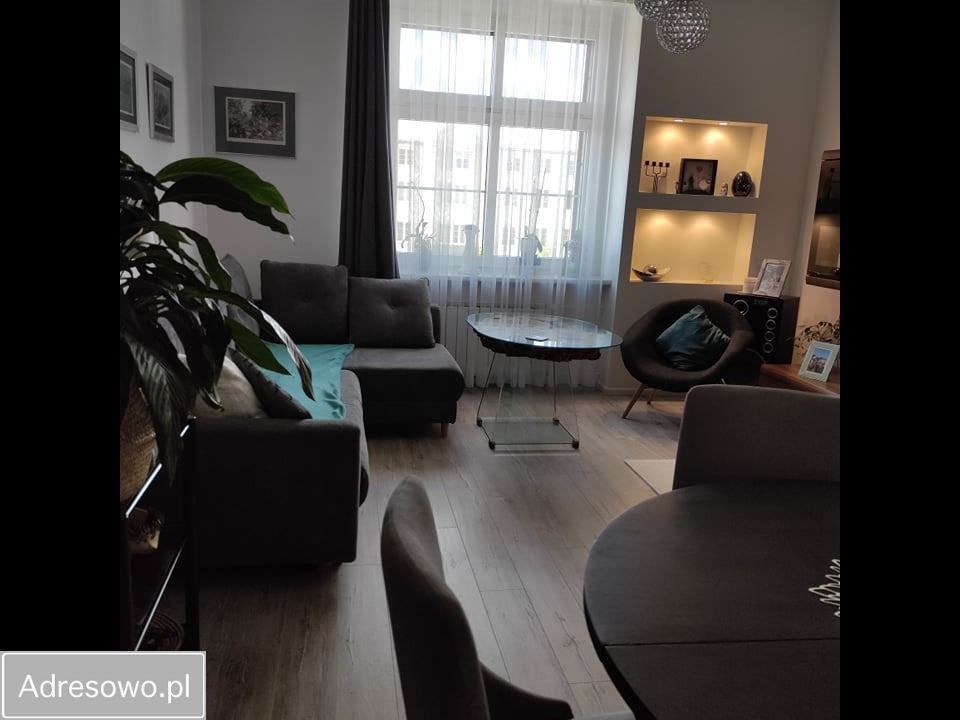 Mieszkanie 3-pokojowe Kędzierzyn-Koźle Koźle, ul. Rynek. Zdjęcie 1