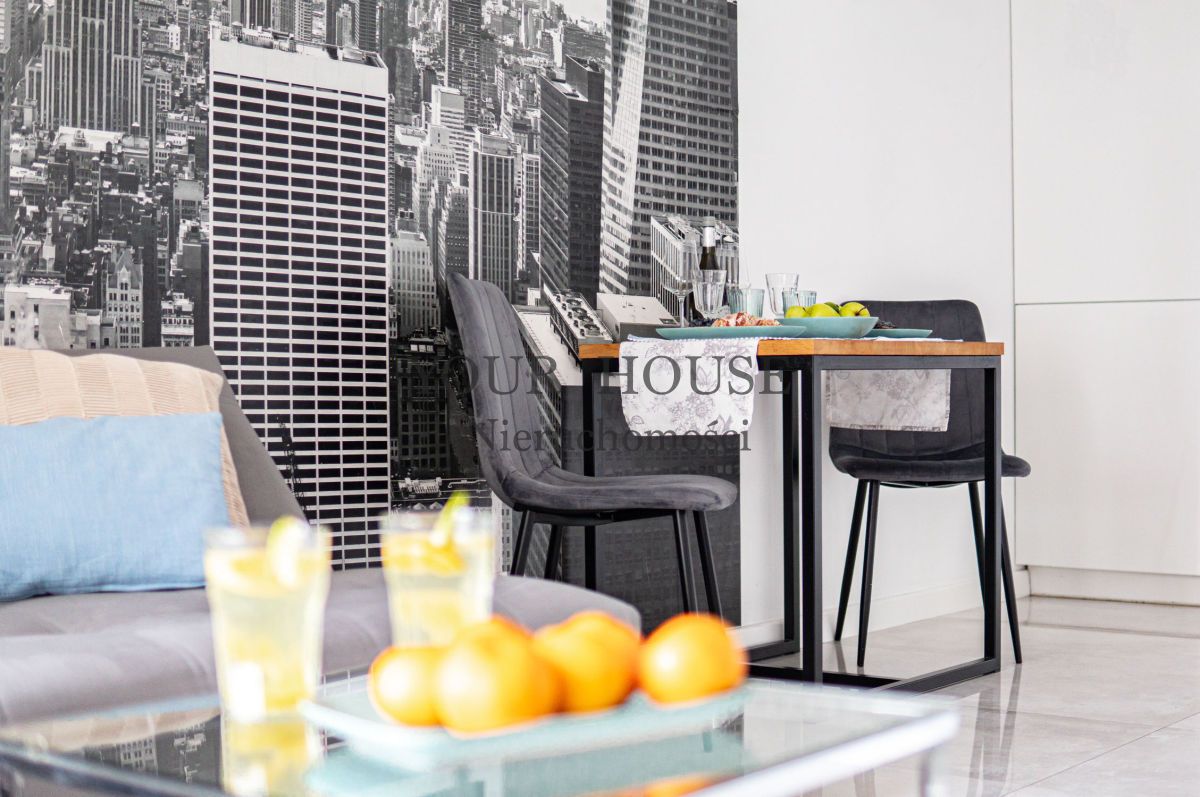 Mieszkanie 2-pokojowe Wrocław Stare Miasto, ul. Podwale. Zdjęcie 1