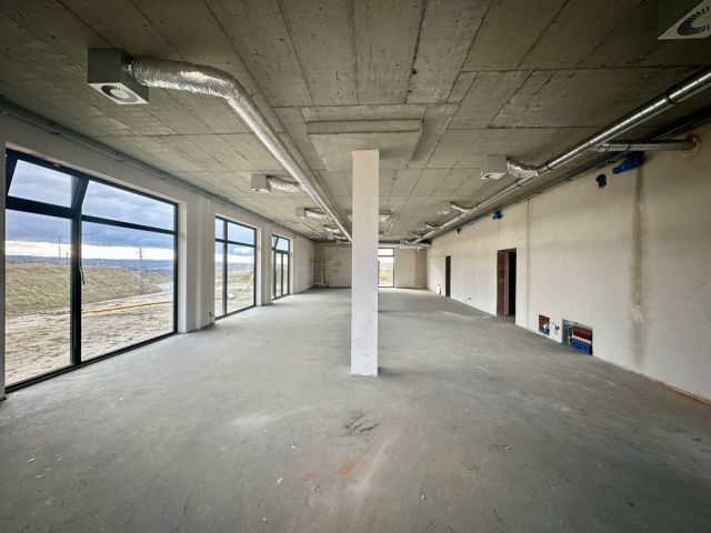Lokal Rzeszów, ul. Karkonoska. Zdjęcie 6