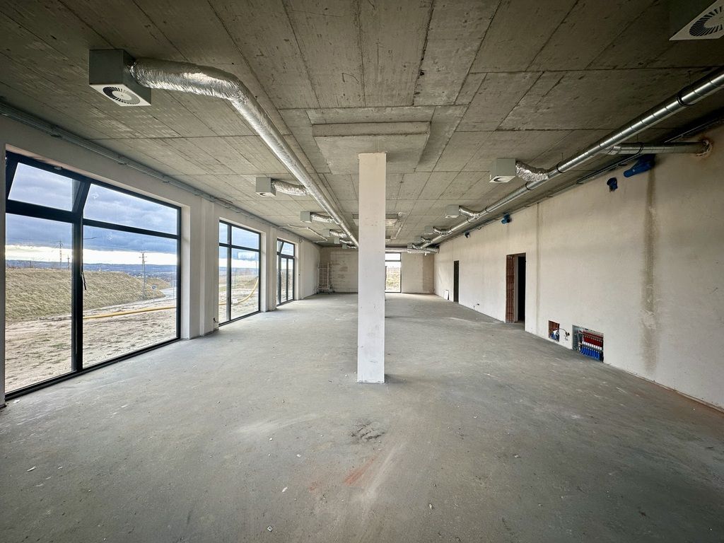 Lokal Rzeszów, ul. Karkonoska. Zdjęcie 6