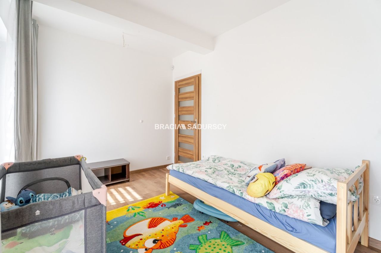 dom, 6 pokoi Zawada. Zdjęcie 12