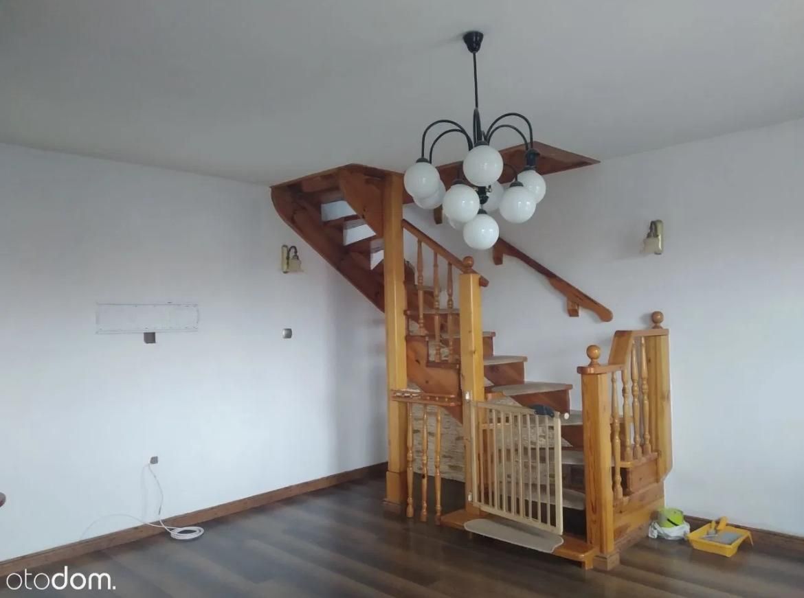 Mieszkanie 3-pokojowe Świebodzice, ul. Kolejowa. Zdjęcie 1